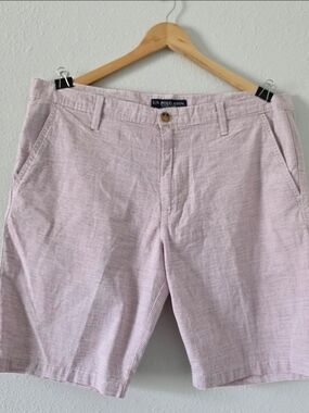 U.S. Polo Assn. Men’s Light Pink Seersucker Shorts